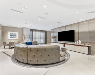 6000 Island Boulevard - Photo Thumbnail 38
