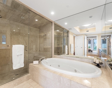 6000 Island Boulevard - Photo Thumbnail 28