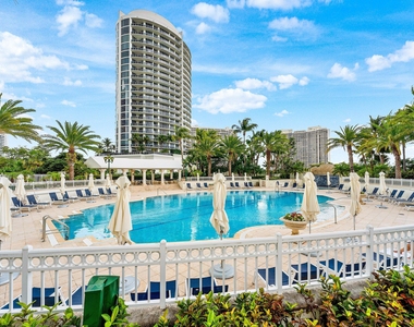 6000 Island Boulevard - Photo Thumbnail 52