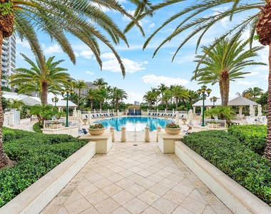 6000 Island Boulevard - Photo Thumbnail 51