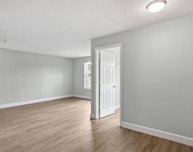 2301 N Congress Avenue - Photo Thumbnail 7