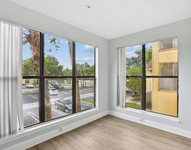 2301 N Congress Avenue - Photo Thumbnail 11