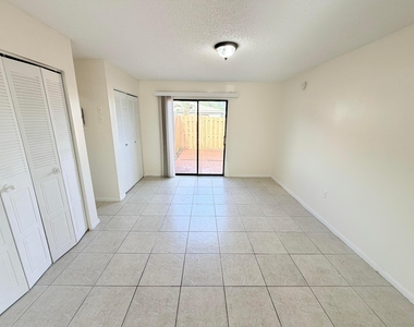 1798 My Place - Photo Thumbnail 2