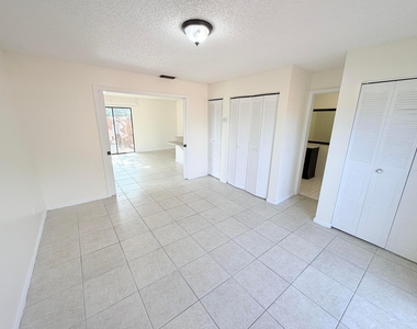 1798 My Place - Photo Thumbnail 3
