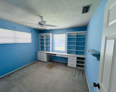 235 14th Avenue - Photo Thumbnail 12