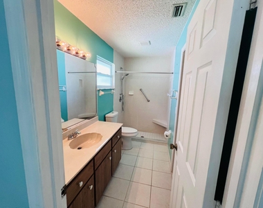 235 14th Avenue - Photo Thumbnail 17