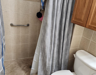 624 Nw 47th Street - Photo Thumbnail 13