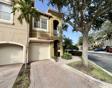 4930 Bonsai Circle - Photo Thumbnail 19