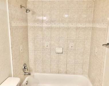 6043 10th Avenue N - Photo Thumbnail 11