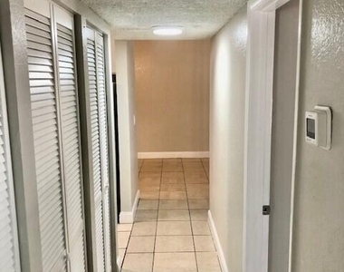 6043 10th Avenue N - Photo Thumbnail 14