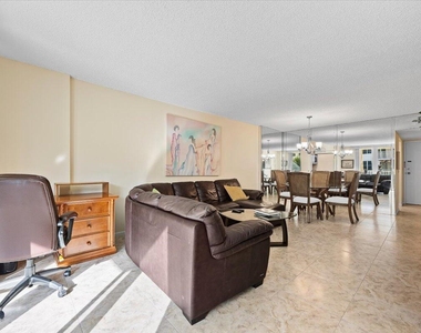 3540 S Ocean Boulevard - Photo Thumbnail 9