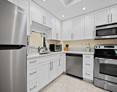 3540 S Ocean Boulevard - Photo Thumbnail 4