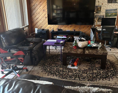 8109 Nw 74th Terrace - Photo Thumbnail 3