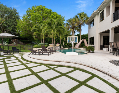 9521 Eden Manor - Photo Thumbnail 28