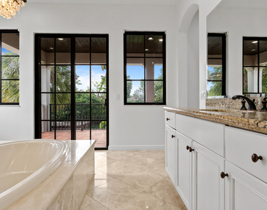 9521 Eden Manor - Photo Thumbnail 97