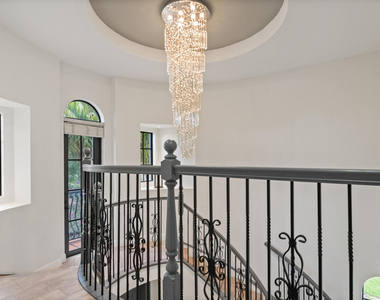 9521 Eden Manor - Photo Thumbnail 68