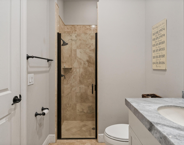 9521 Eden Manor - Photo Thumbnail 51