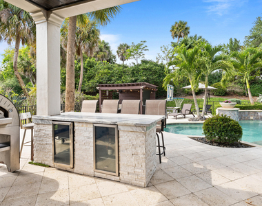 9521 Eden Manor - Photo Thumbnail 42
