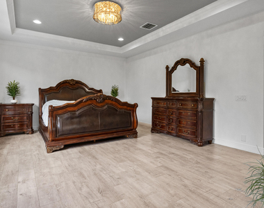 9521 Eden Manor - Photo Thumbnail 87