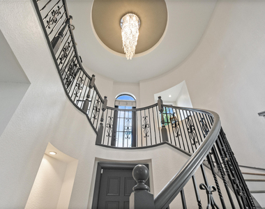 9521 Eden Manor - Photo Thumbnail 66