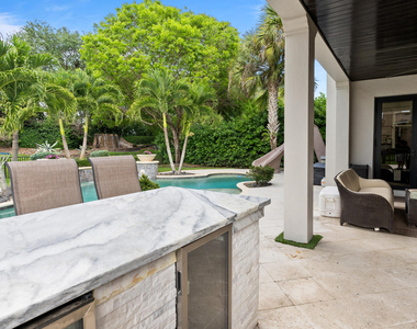 9521 Eden Manor - Photo Thumbnail 40