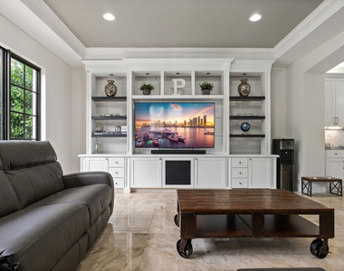 9521 Eden Manor - Photo Thumbnail 59