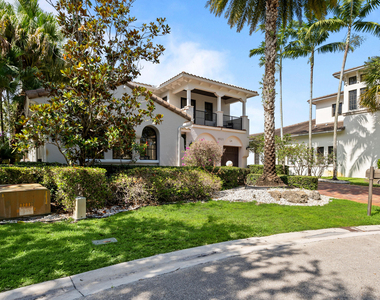 9521 Eden Manor - Photo Thumbnail 16