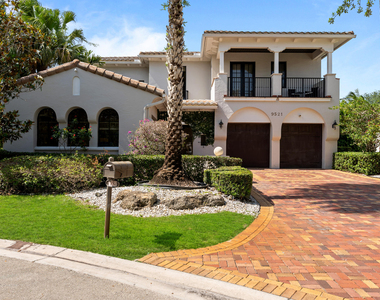 9521 Eden Manor - Photo Thumbnail 14