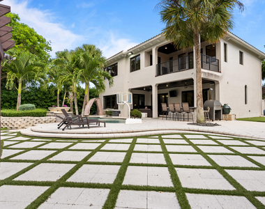 9521 Eden Manor - Photo Thumbnail 31