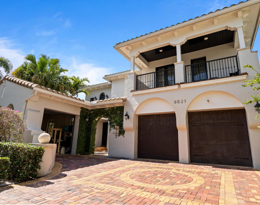 9521 Eden Manor - Photo Thumbnail 18