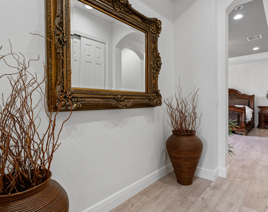 9521 Eden Manor - Photo Thumbnail 93