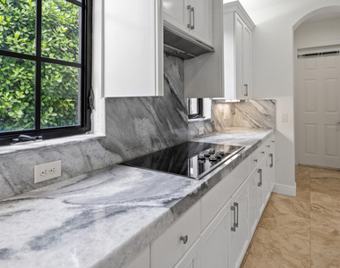 9521 Eden Manor - Photo Thumbnail 62