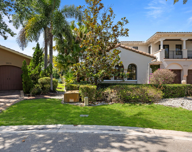 9521 Eden Manor - Photo Thumbnail 15