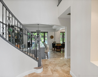 9521 Eden Manor - Photo Thumbnail 45