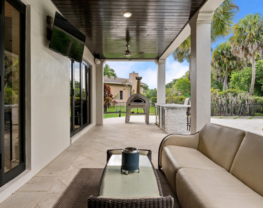 9521 Eden Manor - Photo Thumbnail 39