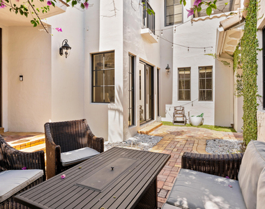 9521 Eden Manor - Photo Thumbnail 21