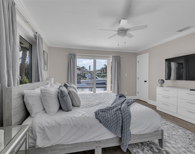 272 Imperial Lane - Photo Thumbnail 10