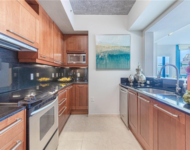 333 Las Olas Way - Photo Thumbnail 9