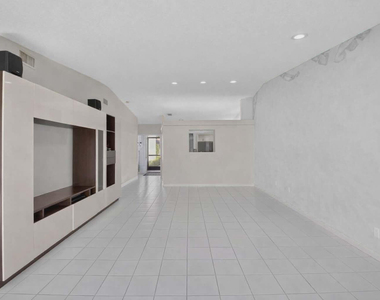 8146 Windgate Drive - Photo Thumbnail 6