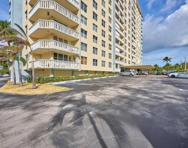 305 N Pompano Beach Boulevard - Photo Thumbnail 41