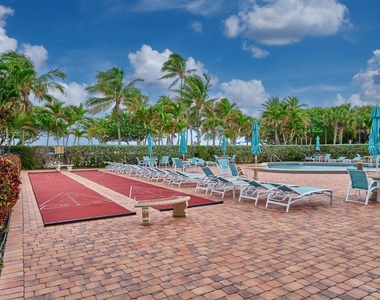 305 N Pompano Beach Boulevard - Photo Thumbnail 34