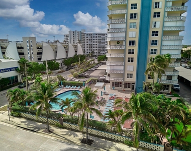 305 N Pompano Beach Boulevard - Photo Thumbnail 40
