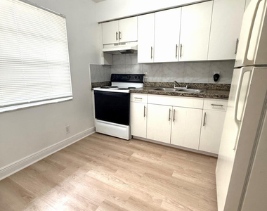 4130 Nw 31st Terrace - Photo Thumbnail 5