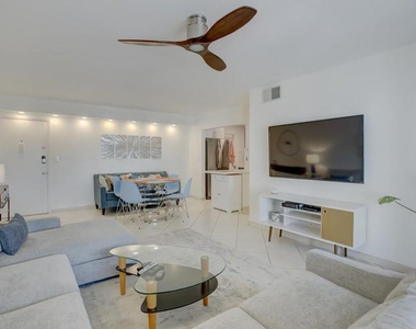 3020 Ne 16th Avenue - Photo Thumbnail 3