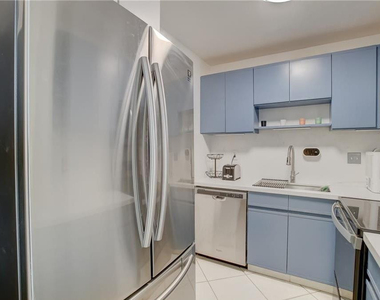 3020 Ne 16th Avenue - Photo Thumbnail 9