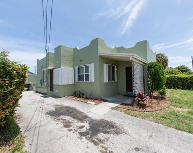 4116 Virginia Terrace - Photo Thumbnail 25