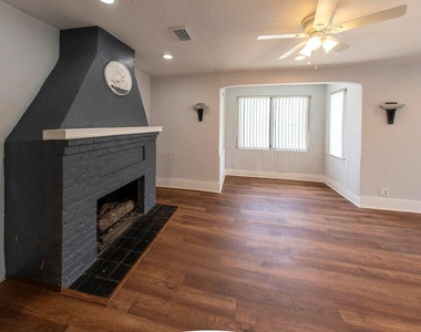4116 Virginia Terrace - Photo Thumbnail 20