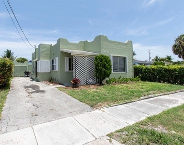 4116 Virginia Terrace - Photo Thumbnail 24