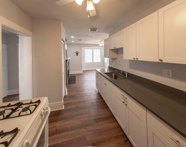 4116 Virginia Terrace - Photo Thumbnail 12