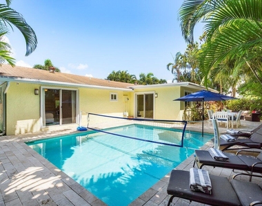 671 Lindell Boulevard - Photo Thumbnail 36
